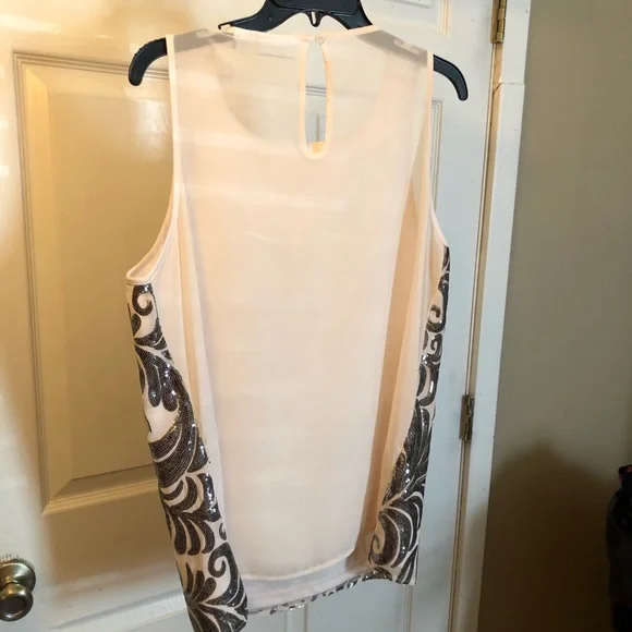 Women’s sleeveless blouse - Picture 2 of 4